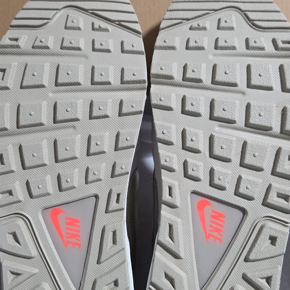 Nike WMNS Air Max Command Premium String Metallic Gold Grain 718896-228 Sz11 NWT - Picture 2 of 5